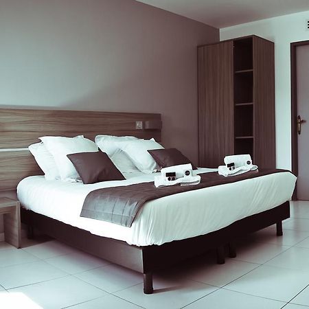 Le Cay Hotel Roquebrune-sur-Argens Cameră foto
