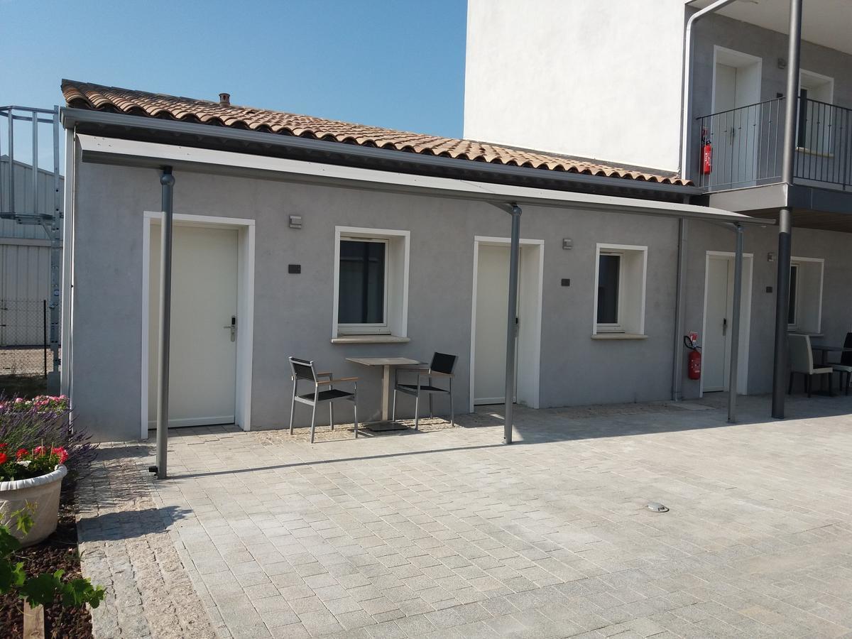 Le Cay Hotel Roquebrune-sur-Argens Exterior foto