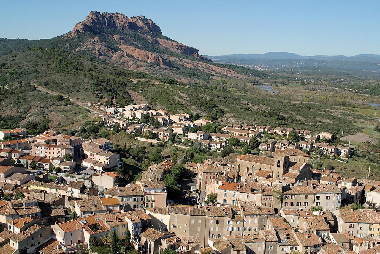 Le Cay Hotel Roquebrune-sur-Argens Exterior foto